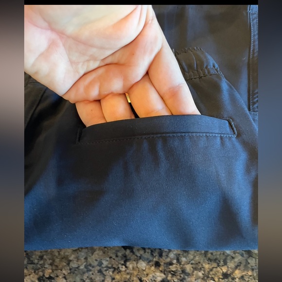 CHAPS Boys navy blue cargo shorts. School approved 10 Regular NWT - Picture 4 of 11